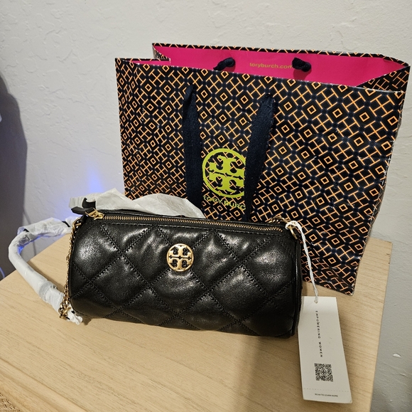 Tory Burch Willa Handbag - Picture 8 of 9